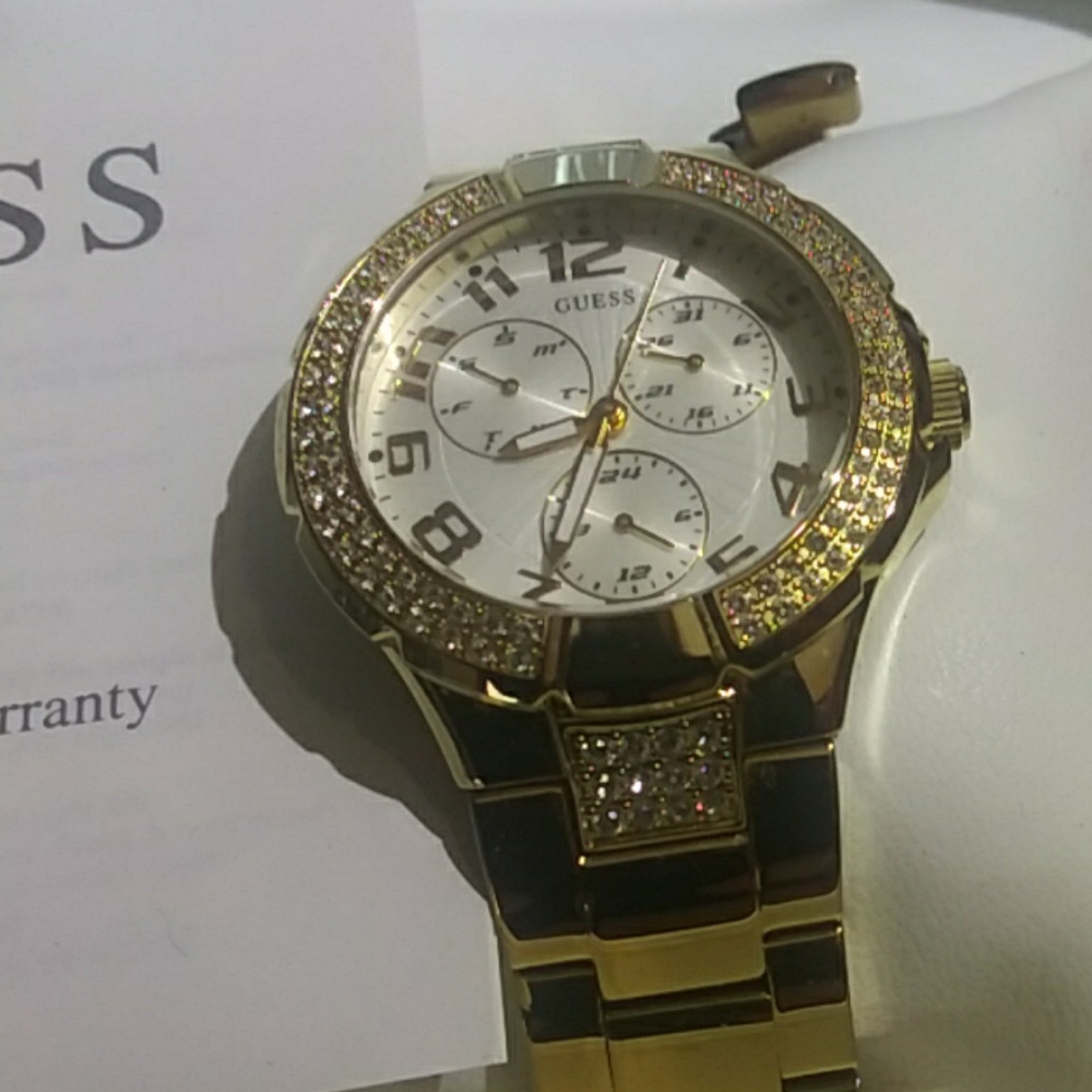 GUESS Embedded Rhinestone Chronograph NWT - Picture 6 of 6
